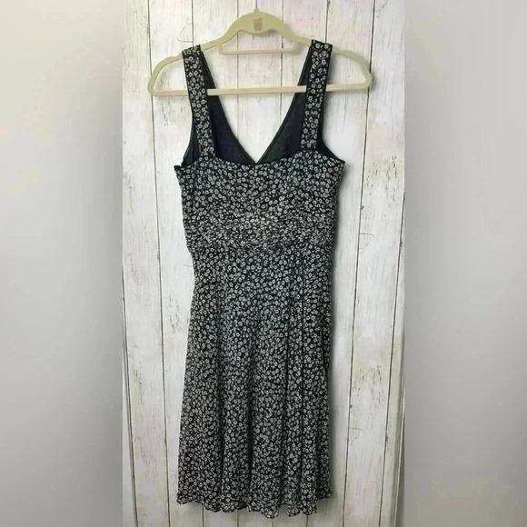 Ann Taylor 100% Silk Floral Dress Black Size 4 Spring/Summer/Special Occasion - Picture 2 of 11